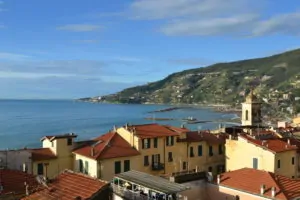 AG - DOM 037 - Appartamento centralissimo in affitto ad Ospedaletti