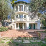 AG-DOM 5114 - Historic villa central location for sale Bordighera
